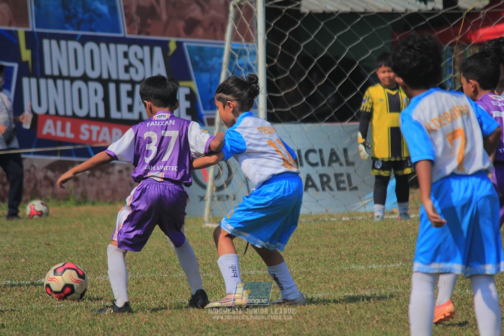 ijlu9 plate 050726 proball football vs timah united