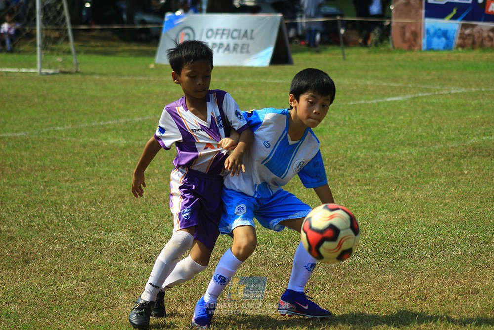 ijlu9 plate 050726 proball football vs timah united