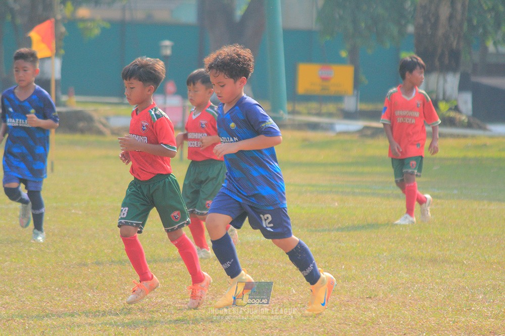 ijlu9 plate 050726 wiradhika soccer vs brazillian ss senayan