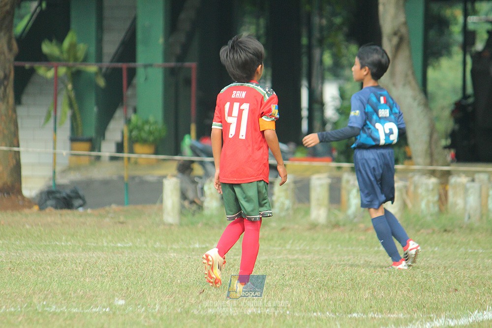 ijlu9 plate 050726 wiradhika soccer vs brazillian ss senayan