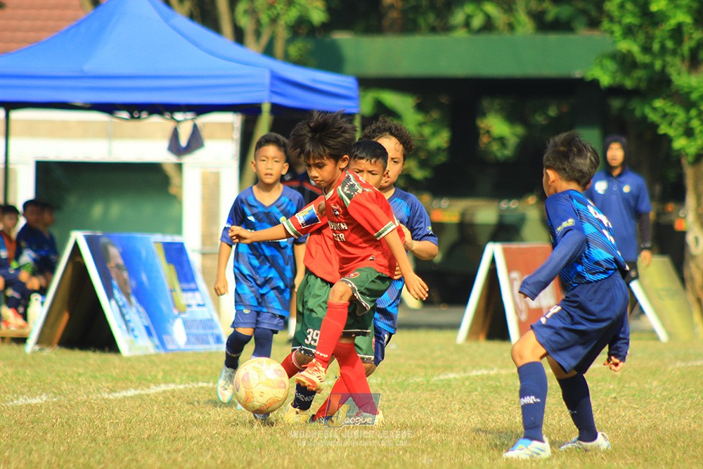 ijlu9 plate 050726 wiradhika soccer vs brazillian ss senayan
