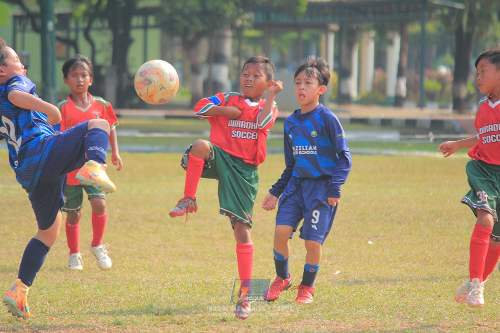 ijlu9 plate 050726 wiradhika soccer vs brazillian ss senayan