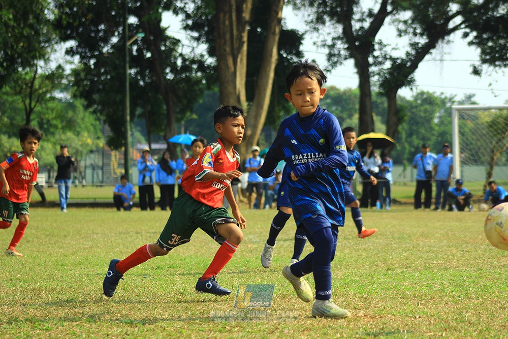 ijlu9 plate 050726 wiradhika soccer vs brazillian ss senayan