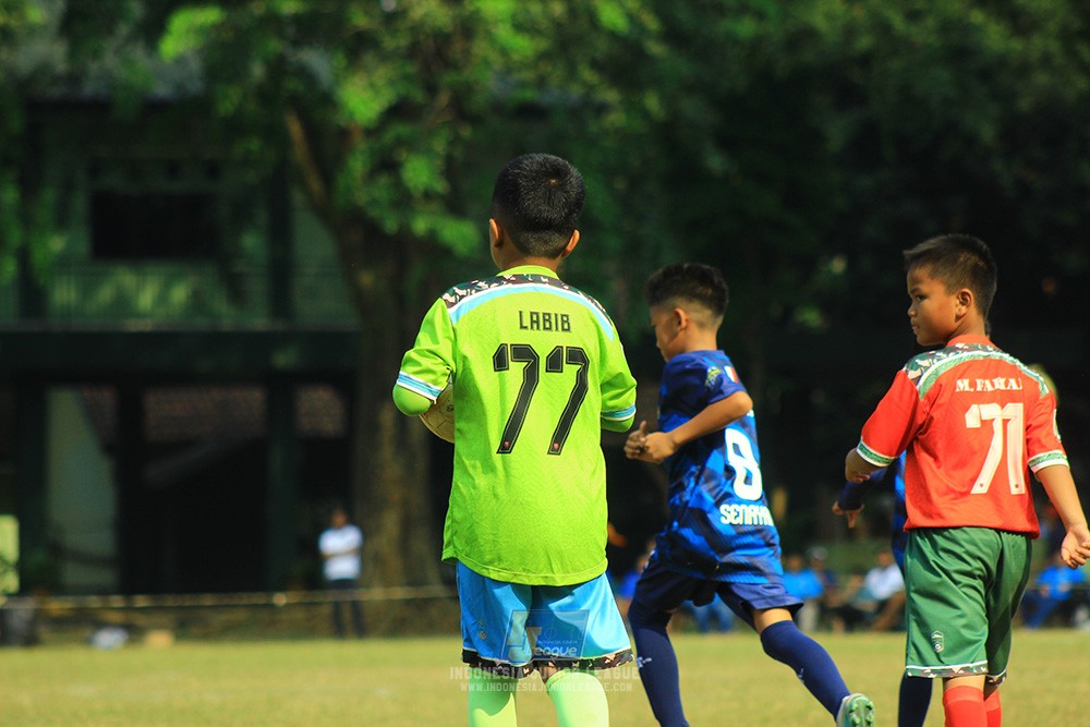 ijlu9 plate 050726 wiradhika soccer vs brazillian ss senayan