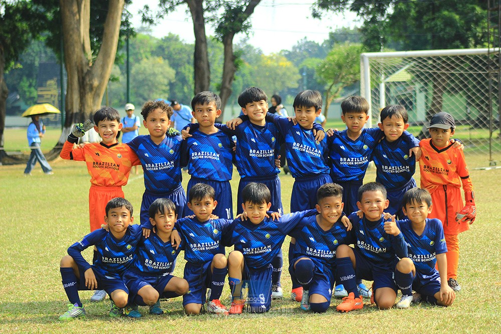 ijlu9 plate 050726 wiradhika soccer vs brazillian ss senayan