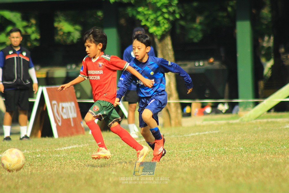 ijlu9 plate 050726 wiradhika soccer vs brazillian ss senayan
