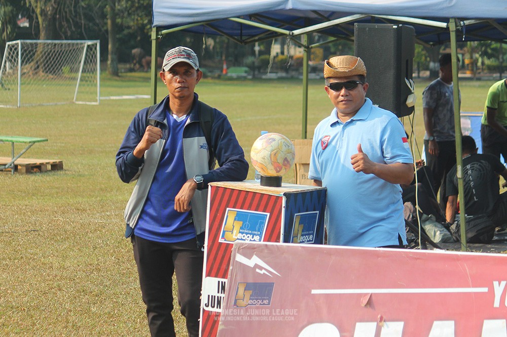 ijlu9 plate 050726 wiradhika soccer vs brazillian ss senayan