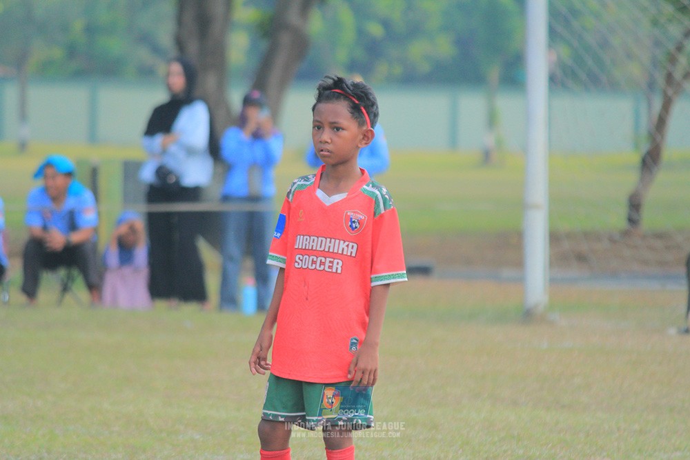 ijlu9 plate 050726 wiradhika soccer vs brazillian ss senayan
