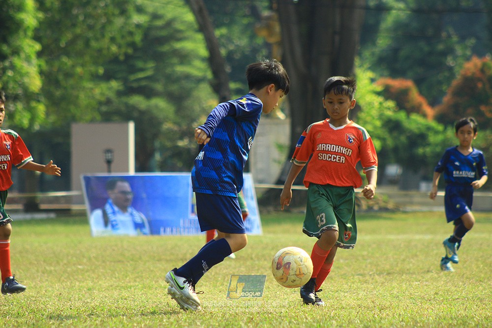 ijlu9 plate 050726 wiradhika soccer vs brazillian ss senayan