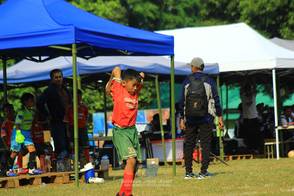 ijlu9 plate 050726 wiradhika soccer vs brazillian ss senayan