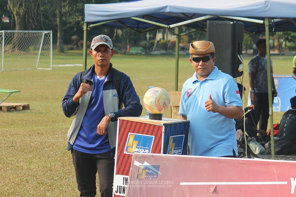 ijlu9 plate 050726 wiradhika soccer vs brazillian ss senayan