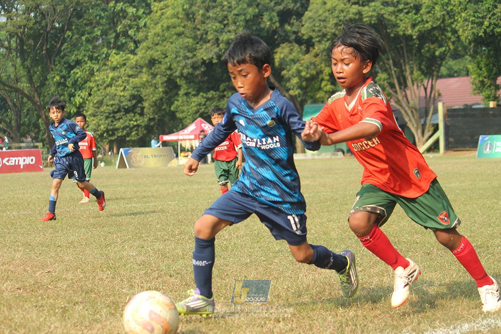 ijlu9 plate 050726 wiradhika soccer vs brazillian ss senayan