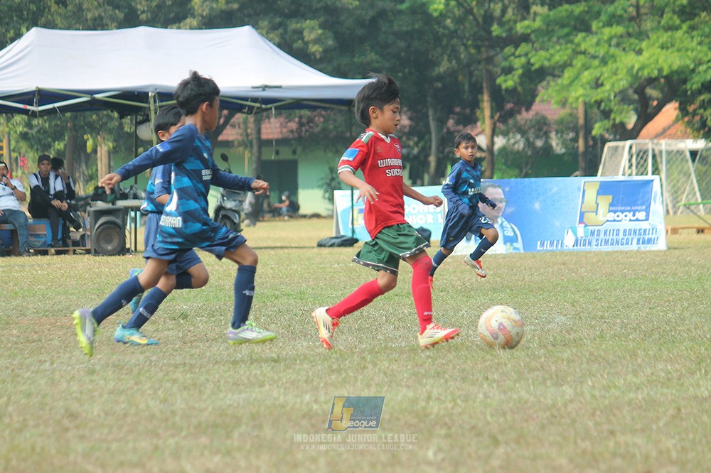 ijlu9 plate 050726 wiradhika soccer vs brazillian ss senayan
