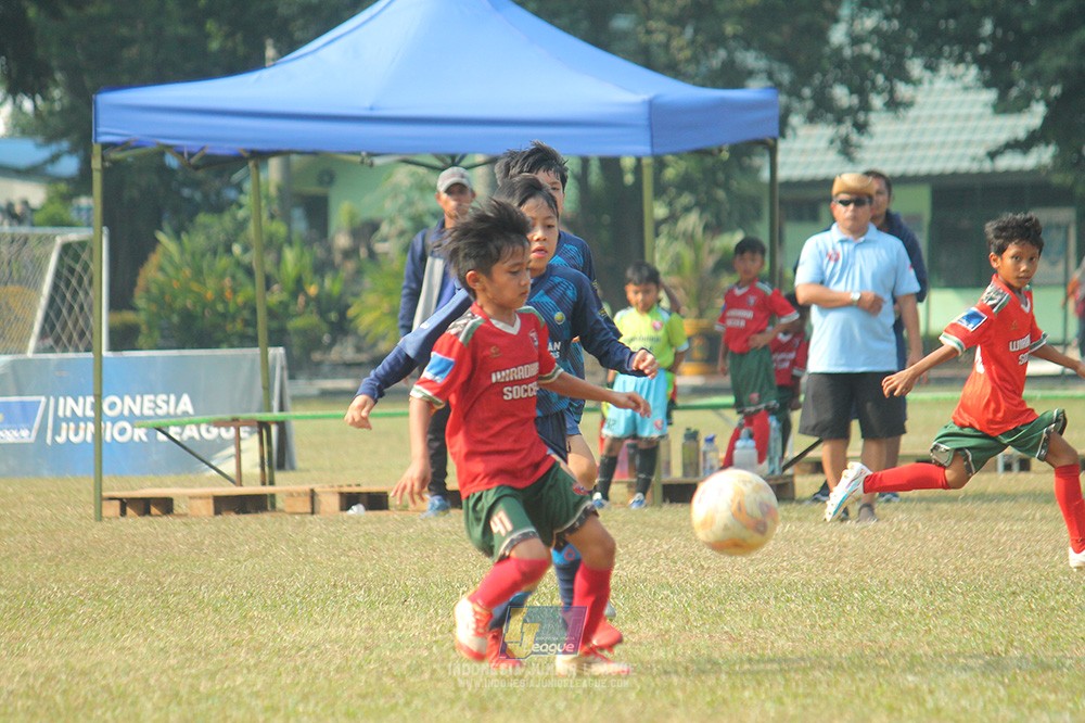 ijlu9 plate 050726 wiradhika soccer vs brazillian ss senayan