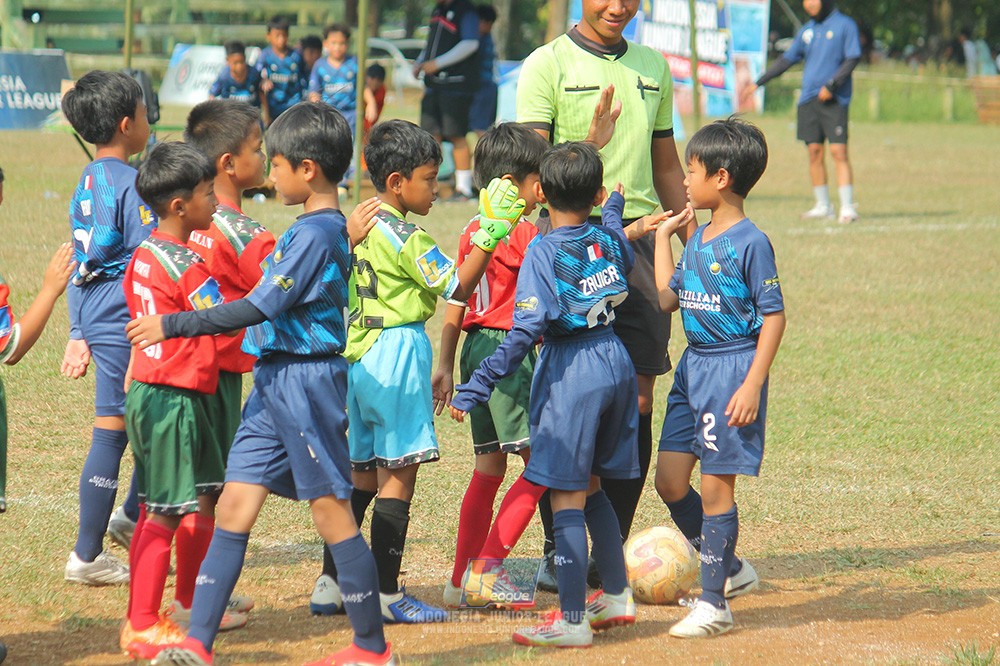 ijlu9 plate 050726 wiradhika soccer vs brazillian ss senayan