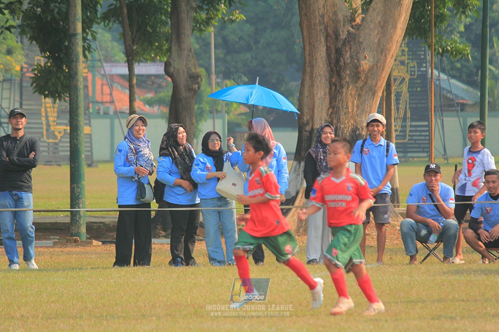 ijlu9 plate 050726 wiradhika soccer vs brazillian ss senayan
