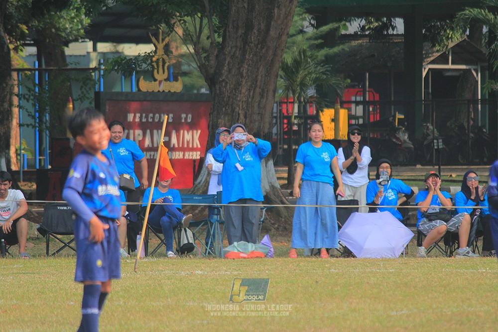 ijlu9 plate 050726 wiradhika soccer vs brazillian ss senayan