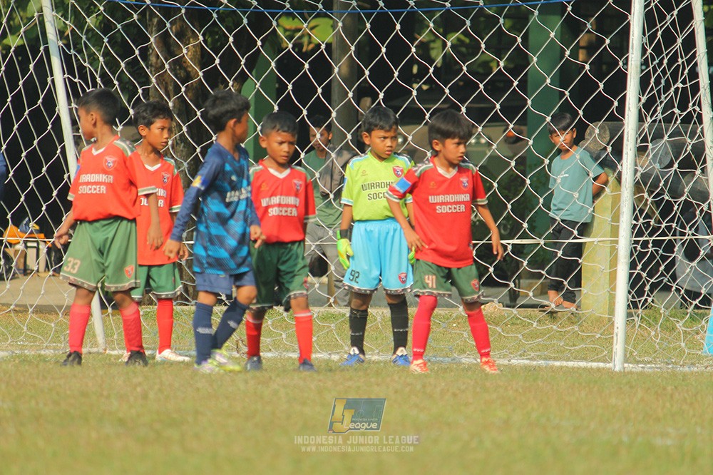 ijlu9 plate 050726 wiradhika soccer vs brazillian ss senayan