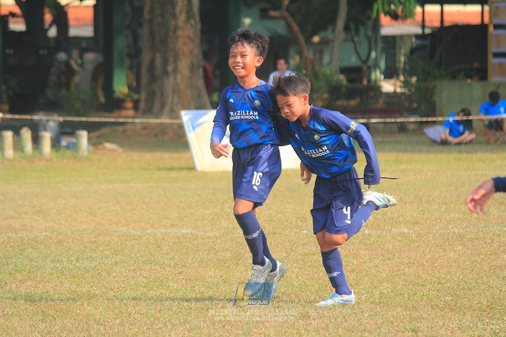 ijlu9 plate 050726 wiradhika soccer vs brazillian ss senayan