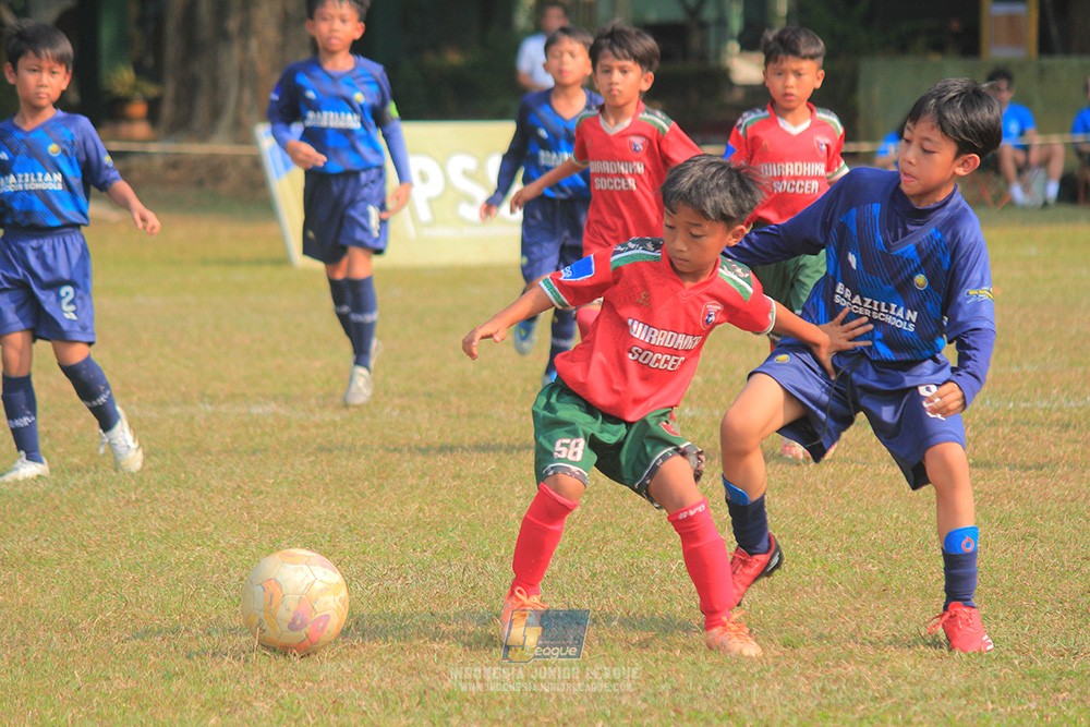 ijlu9 plate 050726 wiradhika soccer vs brazillian ss senayan