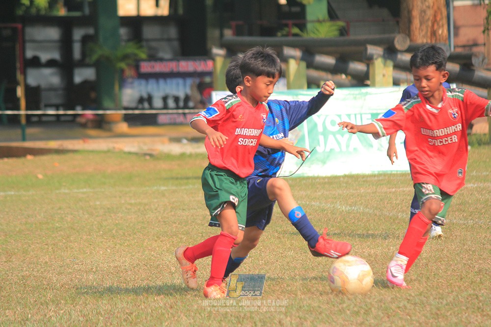 ijlu9 plate 050726 wiradhika soccer vs brazillian ss senayan