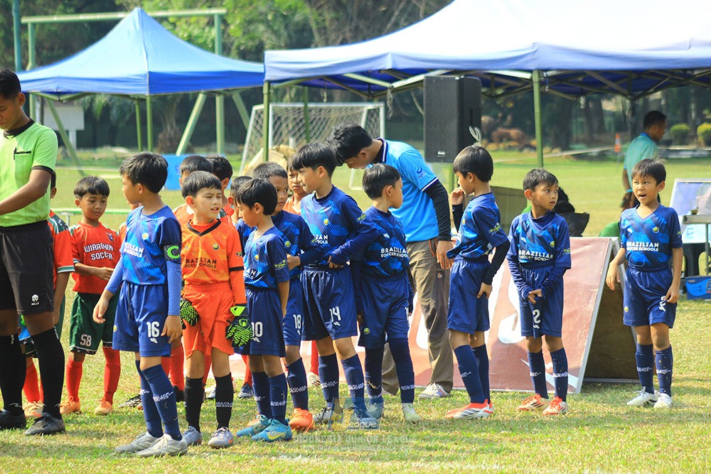 ijlu9 plate 050726 wiradhika soccer vs brazillian ss senayan