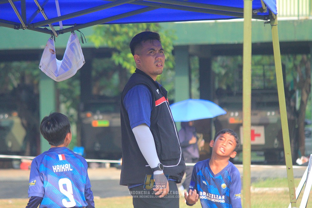 ijlu9 plate 050726 wiradhika soccer vs brazillian ss senayan
