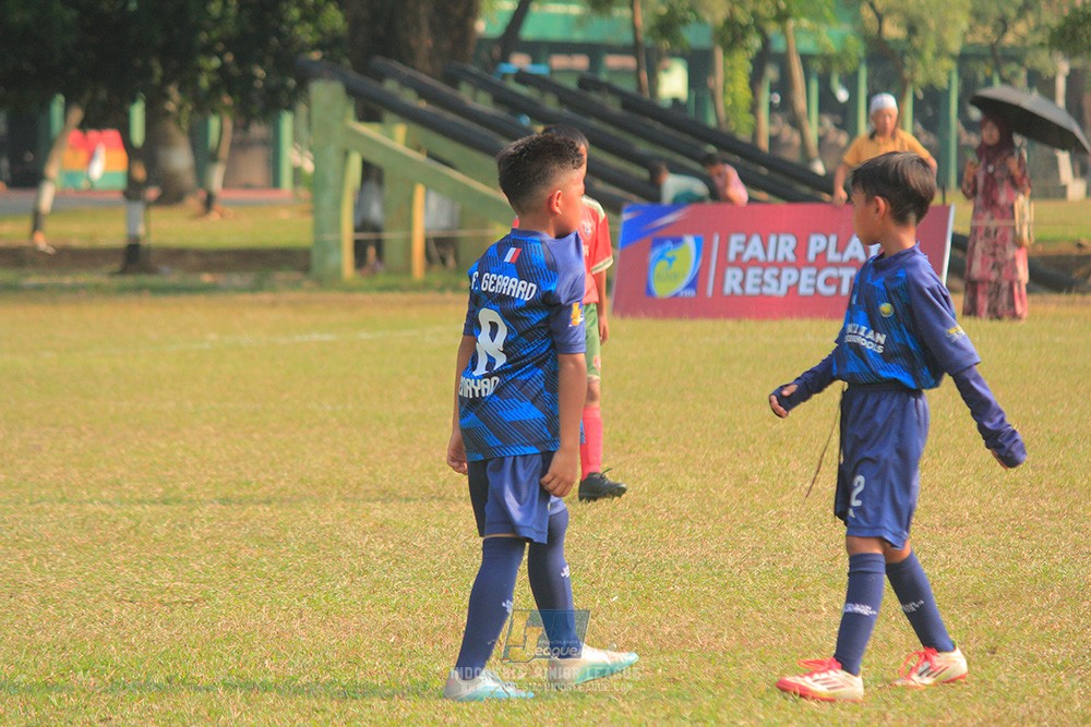 ijlu9 plate 050726 wiradhika soccer vs brazillian ss senayan