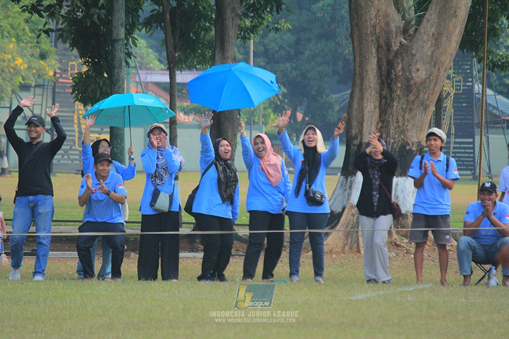 ijlu9 plate 050726 wiradhika soccer vs brazillian ss senayan