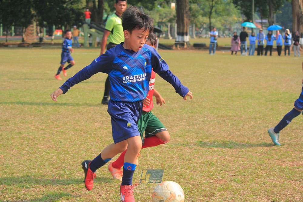 ijlu9 plate 050726 wiradhika soccer vs brazillian ss senayan