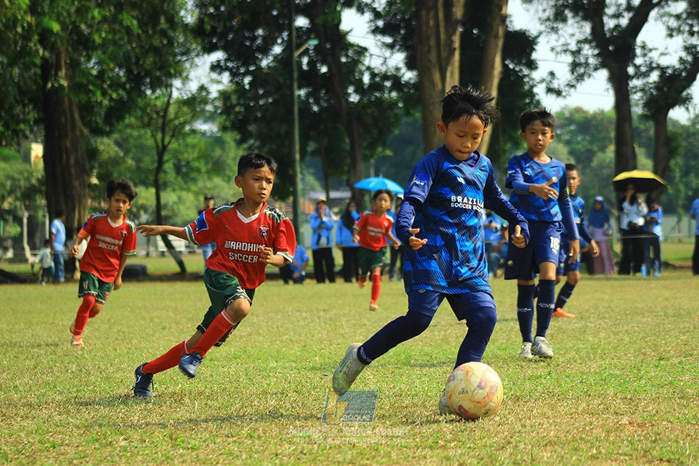 ijlu9 plate 050726 wiradhika soccer vs brazillian ss senayan