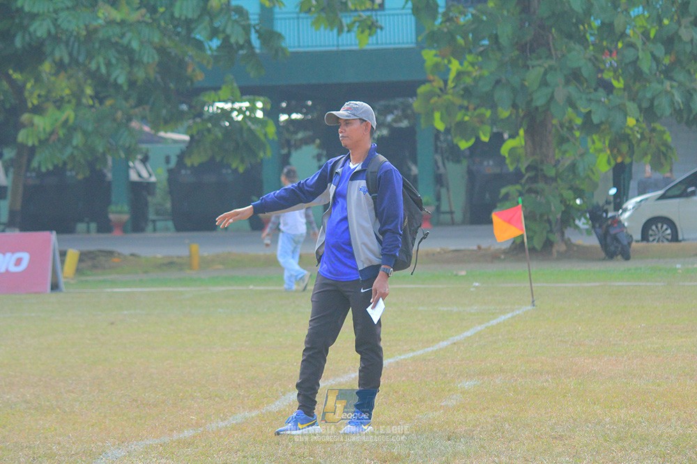 ijlu9 plate 050726 wiradhika soccer vs brazillian ss senayan
