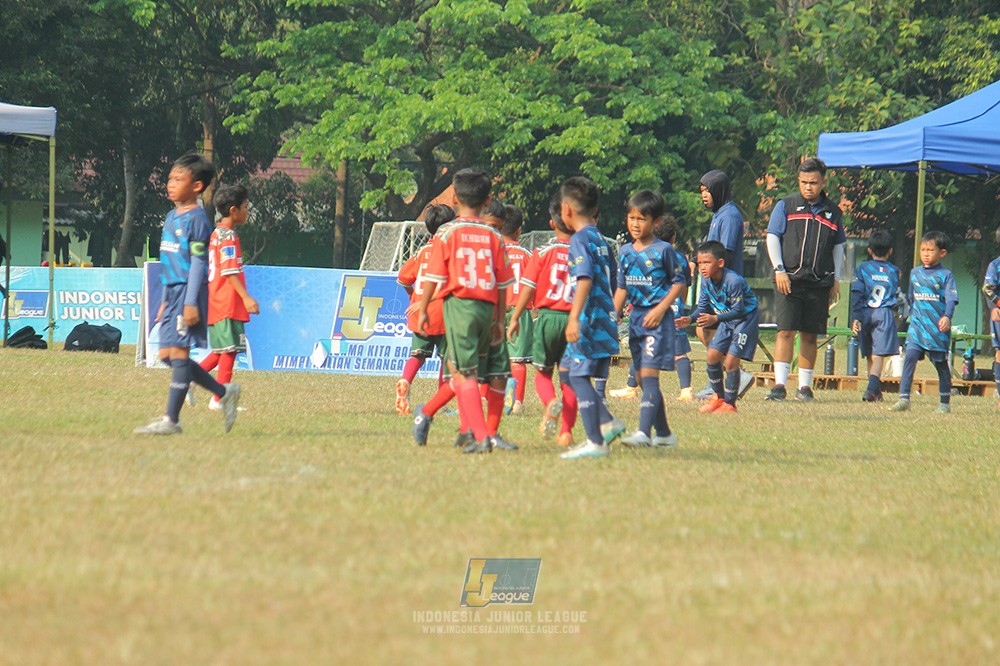 ijlu9 plate 050726 wiradhika soccer vs brazillian ss senayan