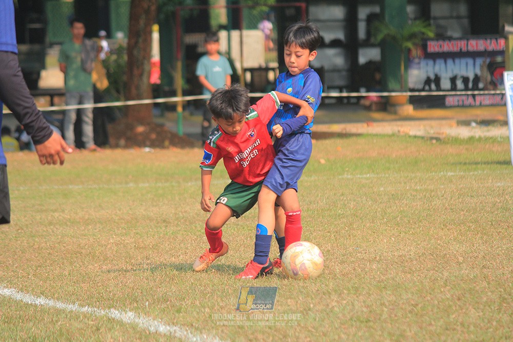 ijlu9 plate 050726 wiradhika soccer vs brazillian ss senayan