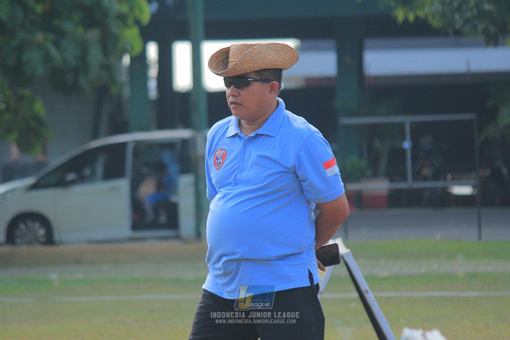 ijlu9 plate 050726 wiradhika soccer vs brazillian ss senayan