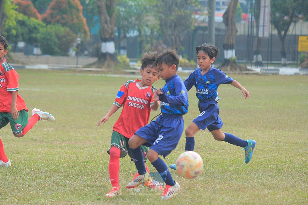 ijlu9 plate 050726 wiradhika soccer vs brazillian ss senayan