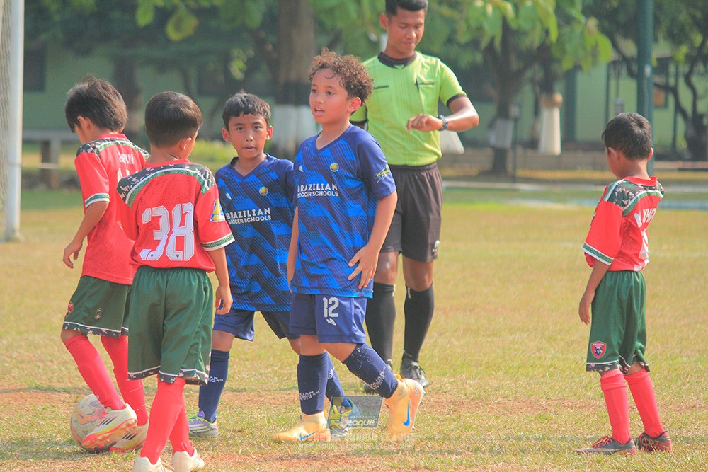ijlu9 plate 050726 wiradhika soccer vs brazillian ss senayan