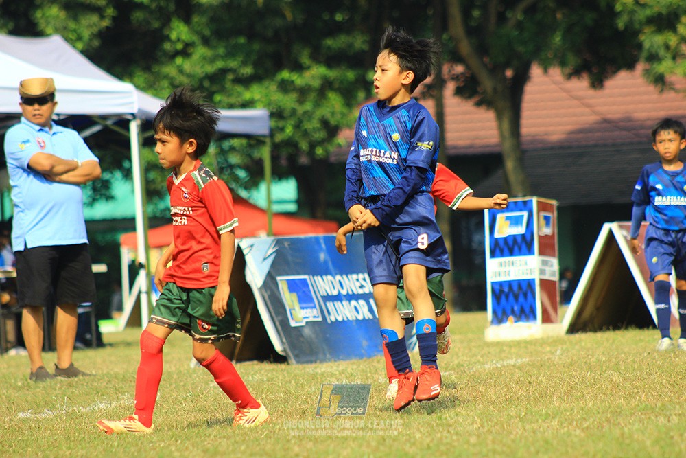 ijlu9 plate 050726 wiradhika soccer vs brazillian ss senayan