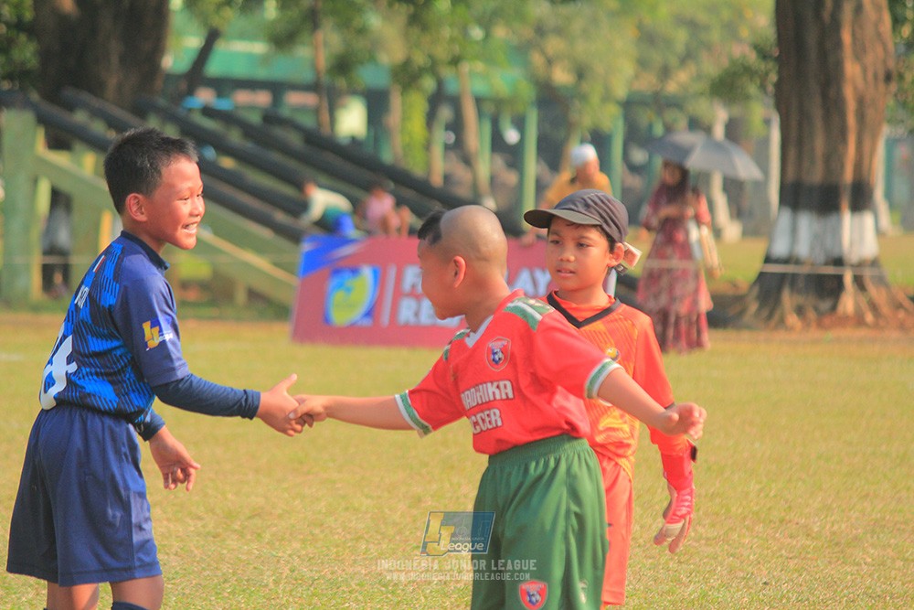 ijlu9 plate 050726 wiradhika soccer vs brazillian ss senayan