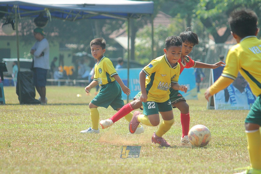 ijlu9 plate 050726 wiradhika soccer vs maesa pararaider