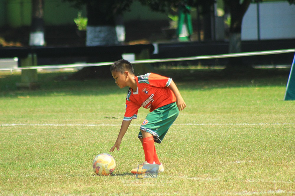 ijlu9 plate 050726 wiradhika soccer vs maesa pararaider