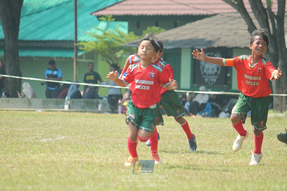 ijlu9 plate 050726 wiradhika soccer vs maesa pararaider