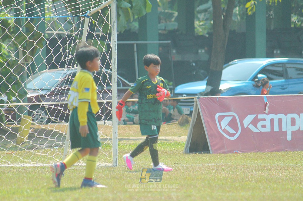 ijlu9 plate 050726 wiradhika soccer vs maesa pararaider