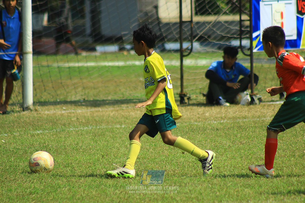 ijlu9 plate 050726 wiradhika soccer vs maesa pararaider
