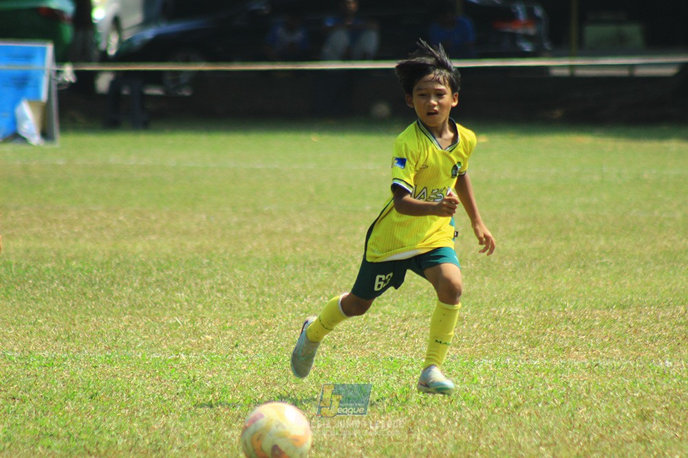 ijlu9 plate 050726 wiradhika soccer vs maesa pararaider