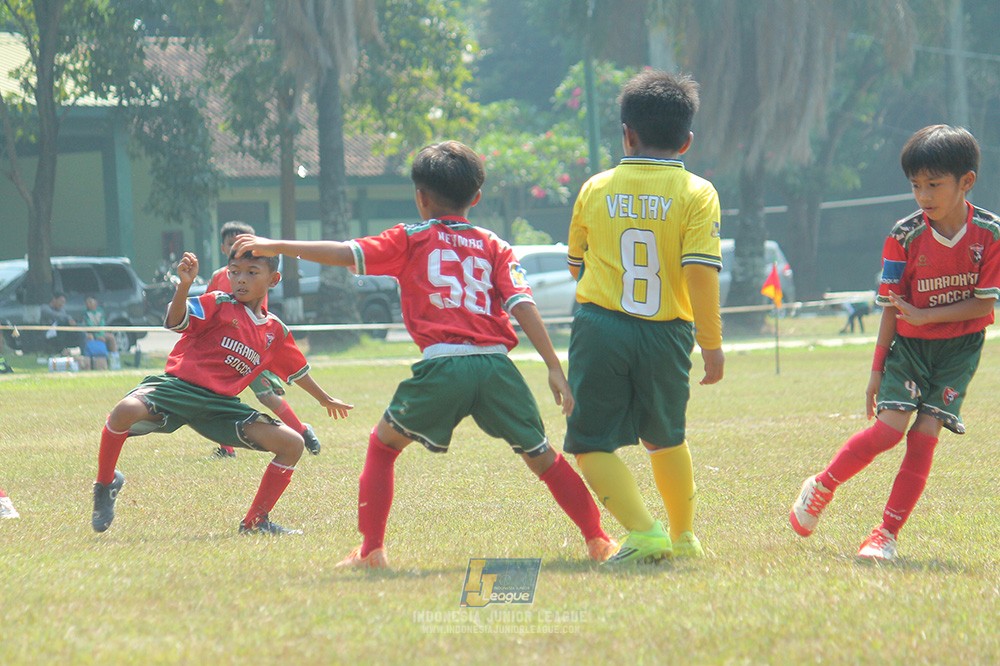 ijlu9 plate 050726 wiradhika soccer vs maesa pararaider