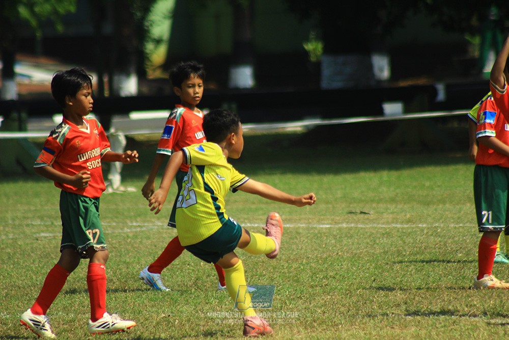 ijlu9 plate 050726 wiradhika soccer vs maesa pararaider