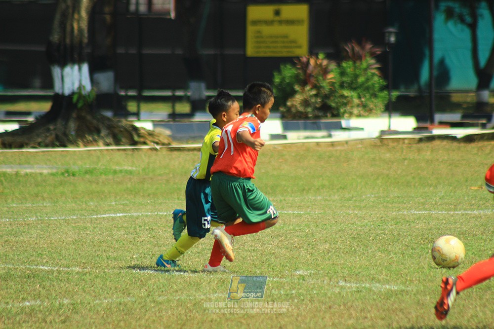 ijlu9 plate 050726 wiradhika soccer vs maesa pararaider