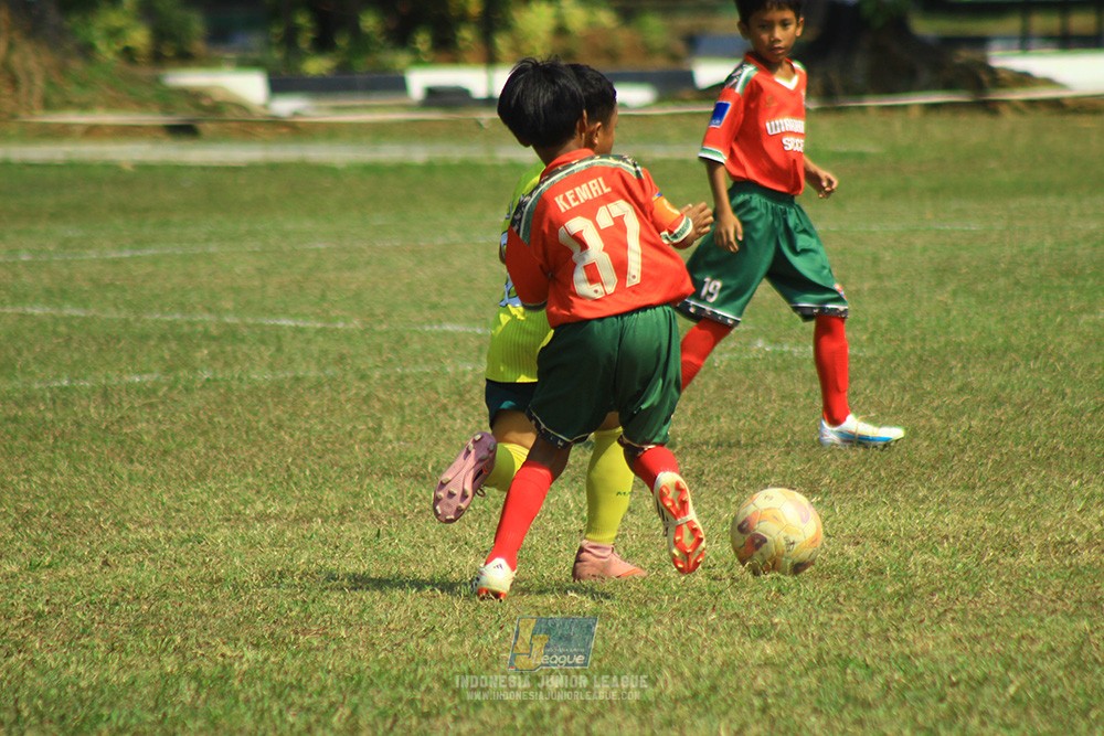 ijlu9 plate 050726 wiradhika soccer vs maesa pararaider