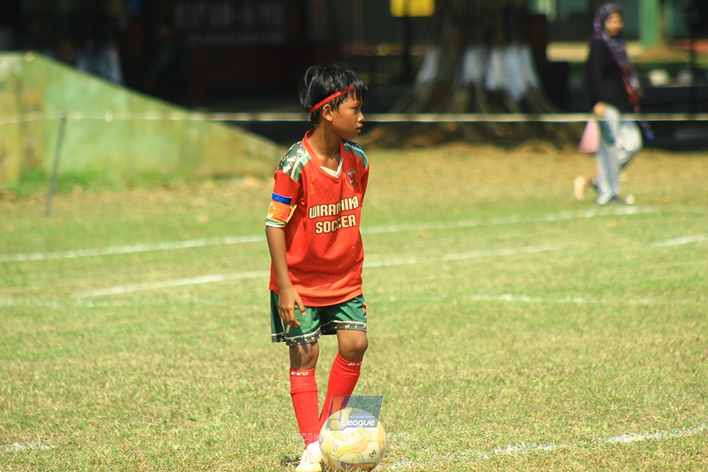 ijlu9 plate 050726 wiradhika soccer vs maesa pararaider